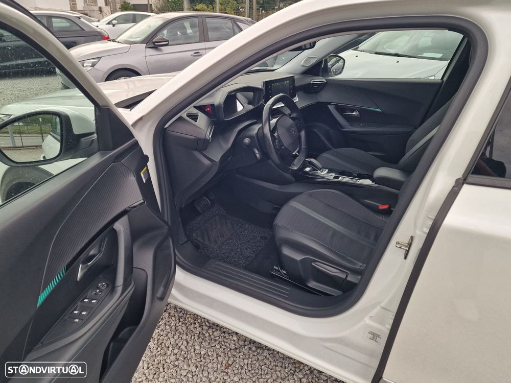 Peugeot e-2008 50 kWh Allure Pack - 8