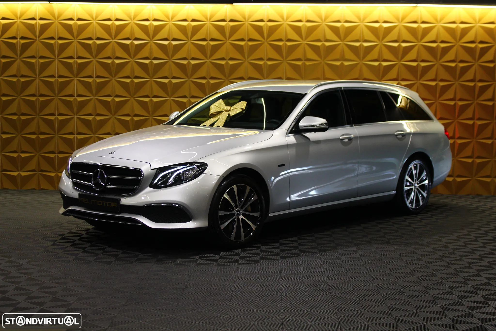 Mercedes-Benz E 300 de Exclusive Line - 1