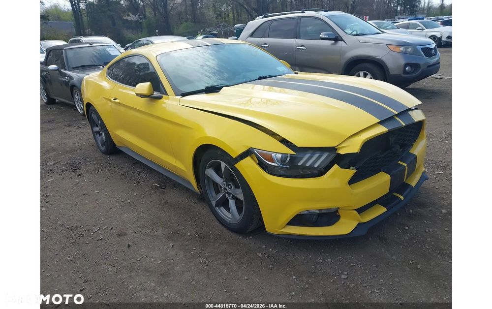 Ford Mustang - 2