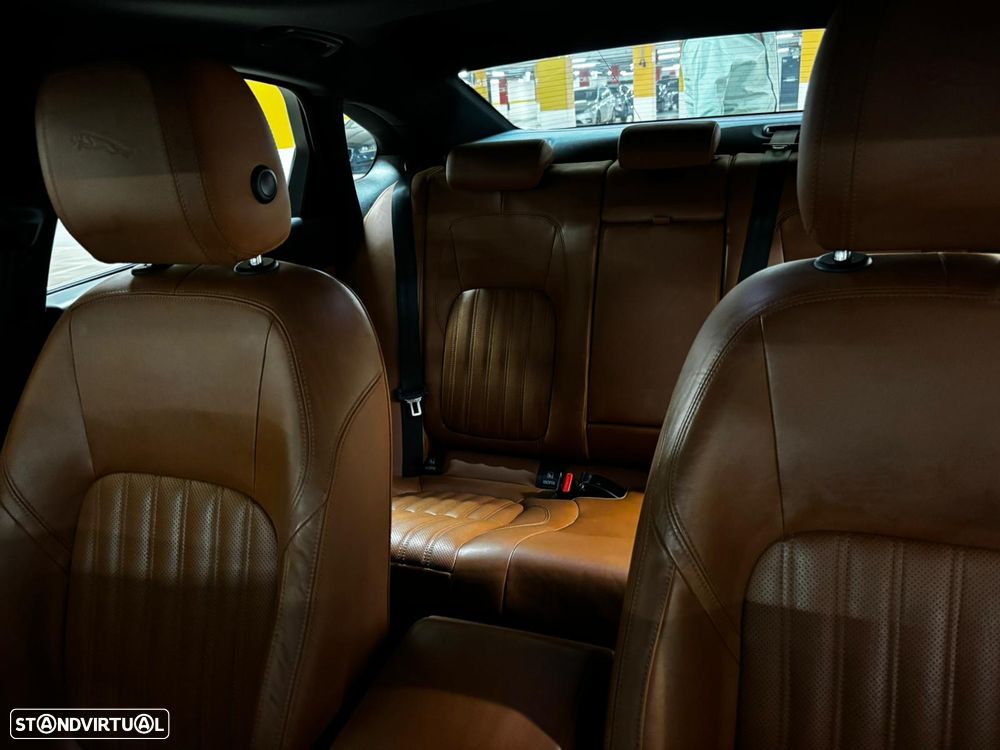 Jaguar XF 20d Aut. Prestige - 29