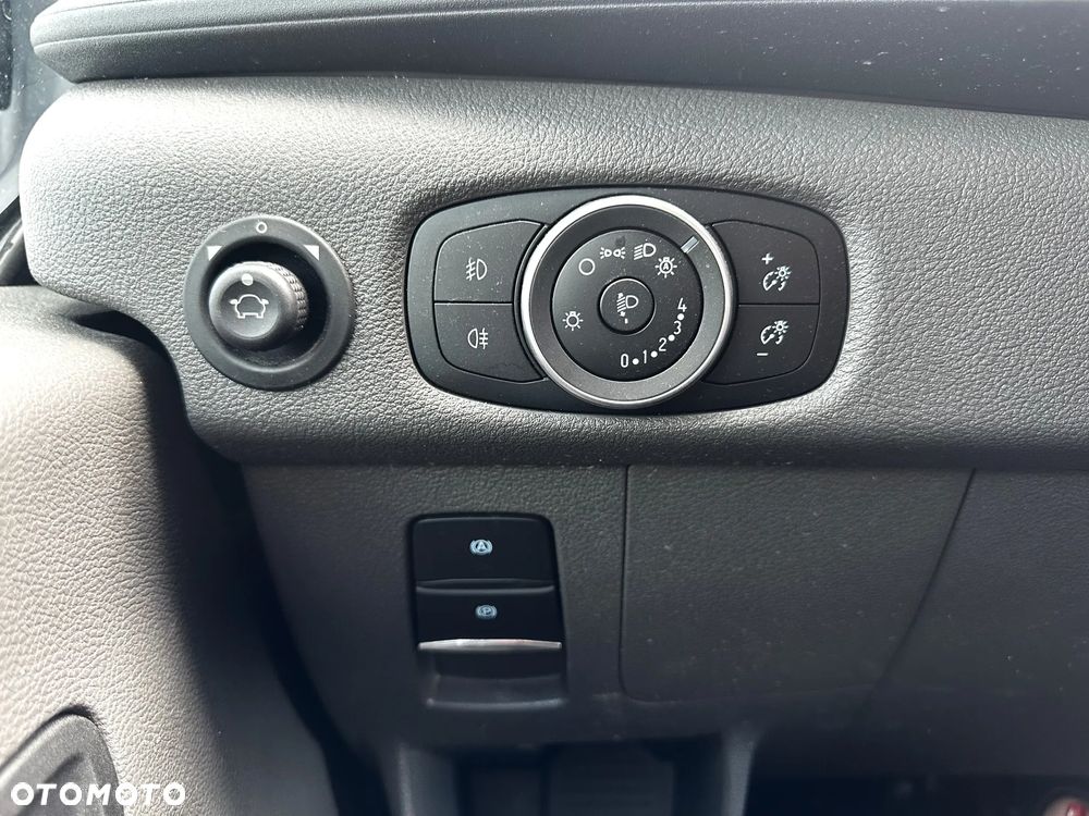 Ford transit - 22