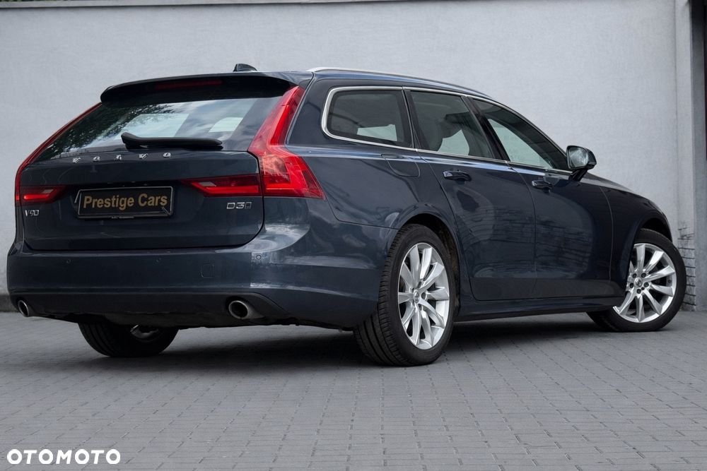 Volvo V90 D3 AWD Geartronic Momentum - 19
