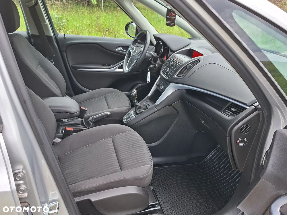 Opel Zafira Tourer 1.4 Turbo Edition - 18