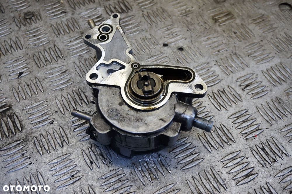 POMPA VACUM A4 B6 1.9 TDI 038145209A LUK AUDI 2000-2006 - 2