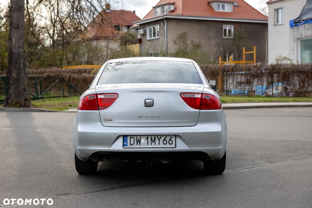 Seat Exeo 2.0 TDI DPF Style - 4