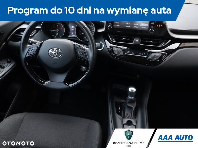 Toyota C-HR - 8