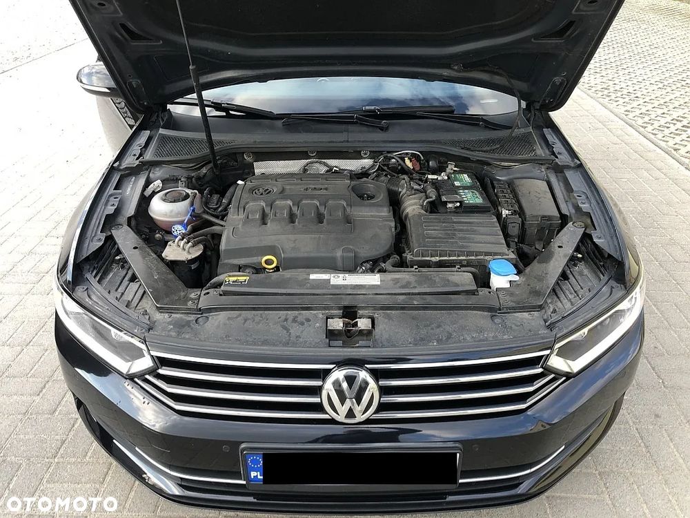 Volkswagen Passat - 29