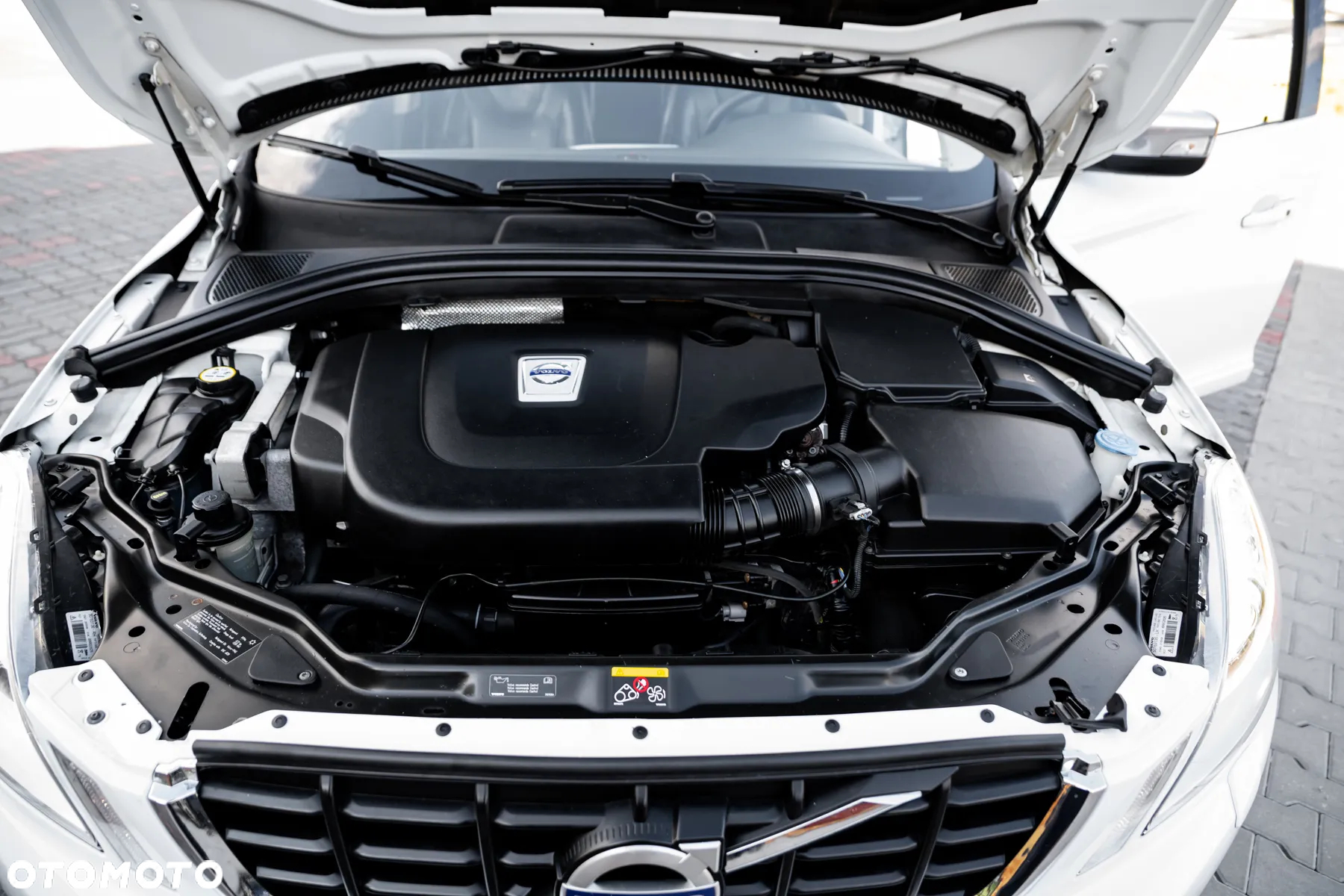 Volvo XC 60 - 41