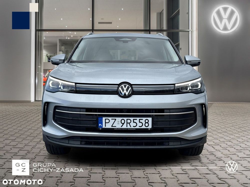 Volkswagen Tiguan - 9