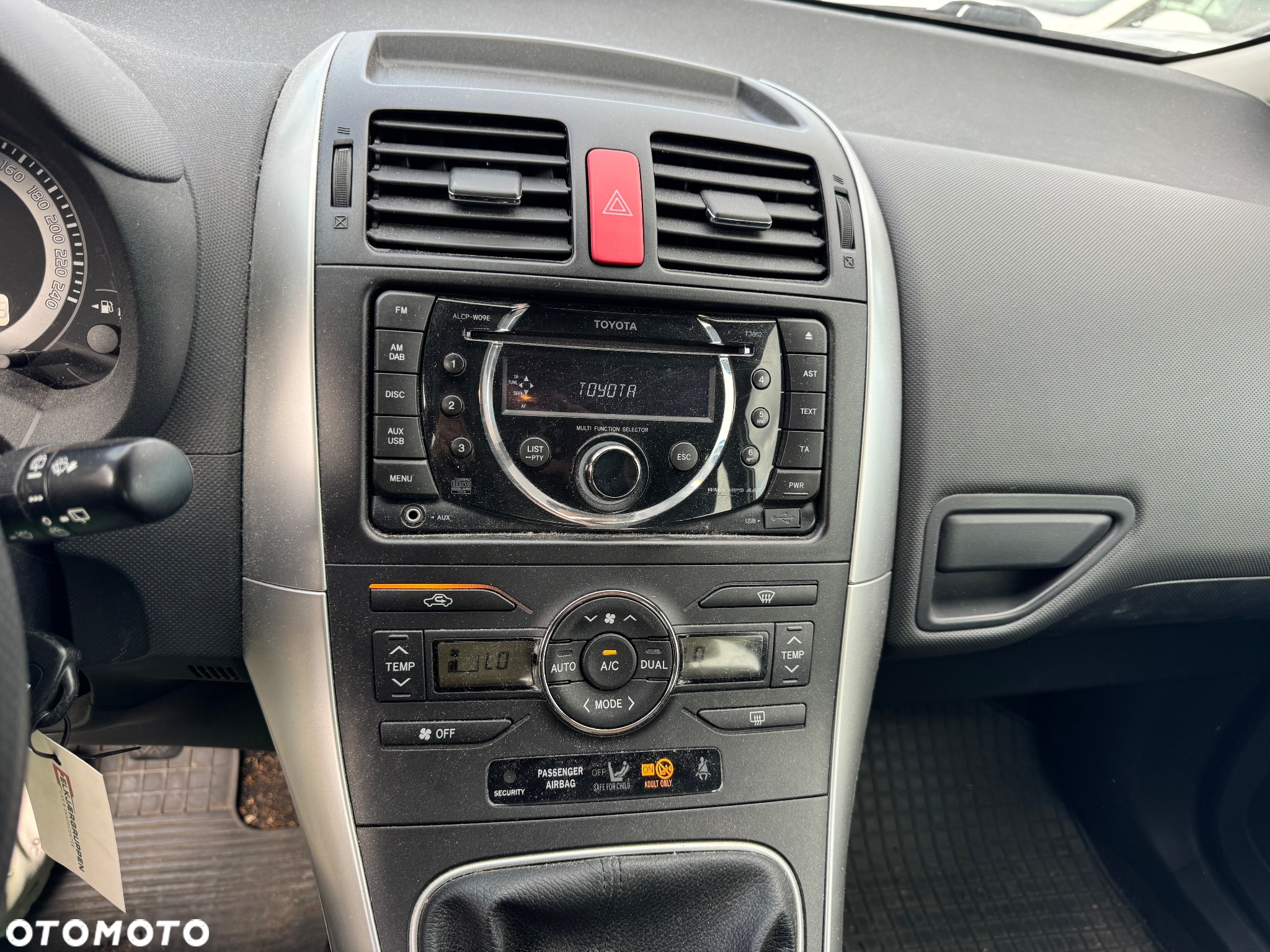 Toyota Auris 1.6 Comfort - 21