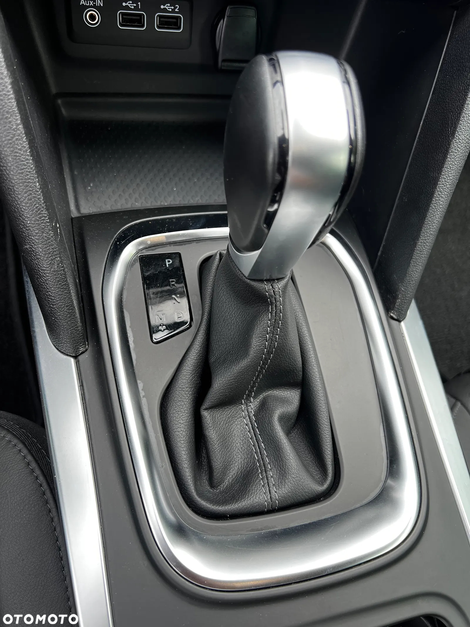 Renault Megane Grandtour TCe 140 GPF EDC BUSINESS EDITION - 10