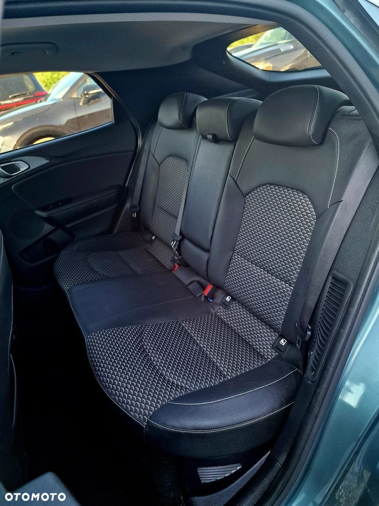 Kia XCeed 1.6 GDI PHEV L DCT - 22