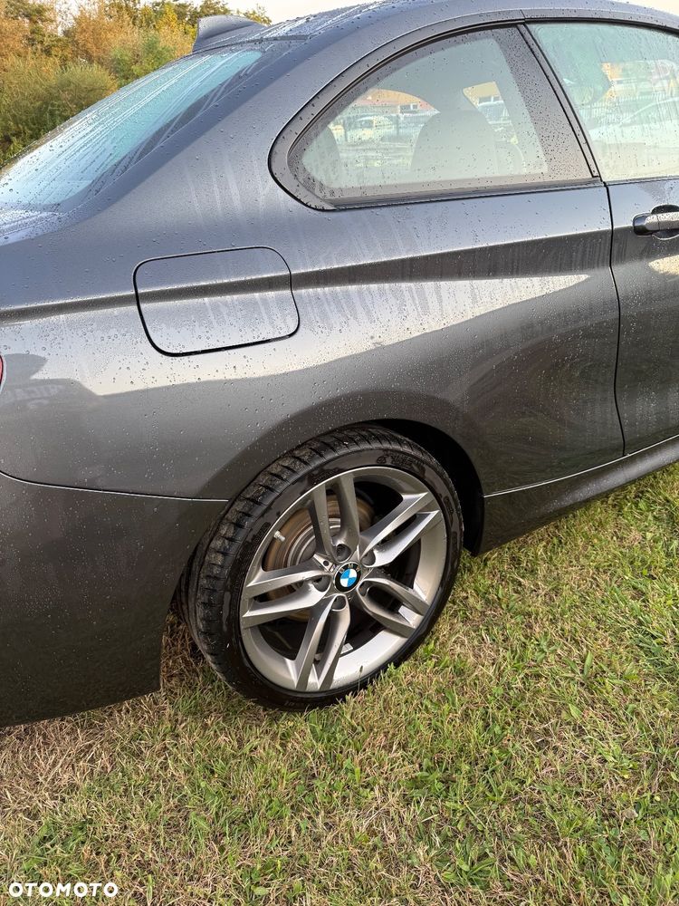 BMW Seria 2 220d Coupe M Sport - 19