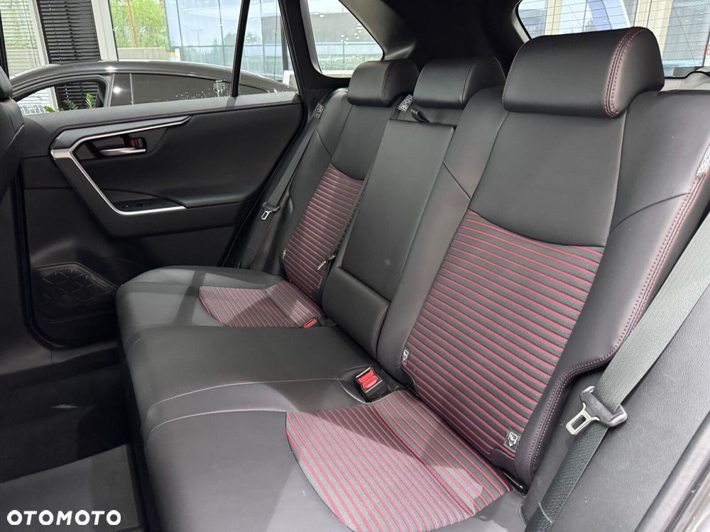 Toyota RAV4 - 13