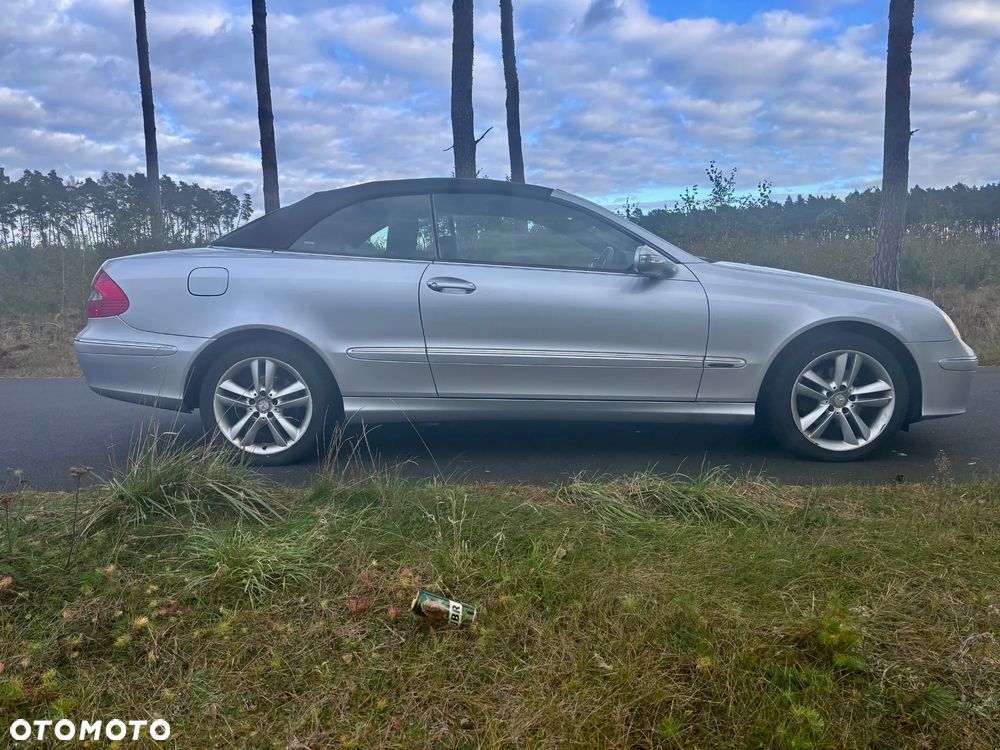 Mercedes-Benz CLK Cabrio 280 7G-TRONIC Avantgarde - 19