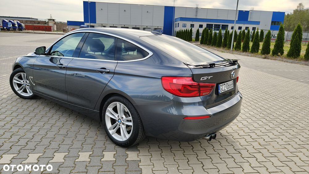 BMW 3GT 320i Sport Line - 17