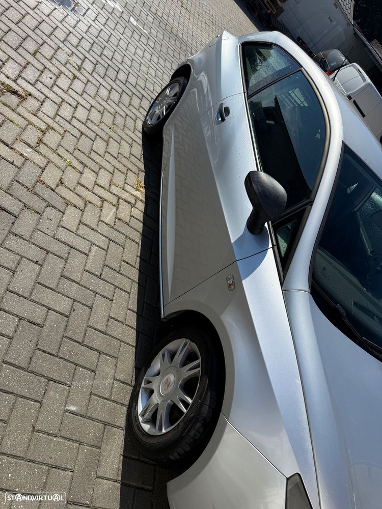 SEAT Ibiza - 3