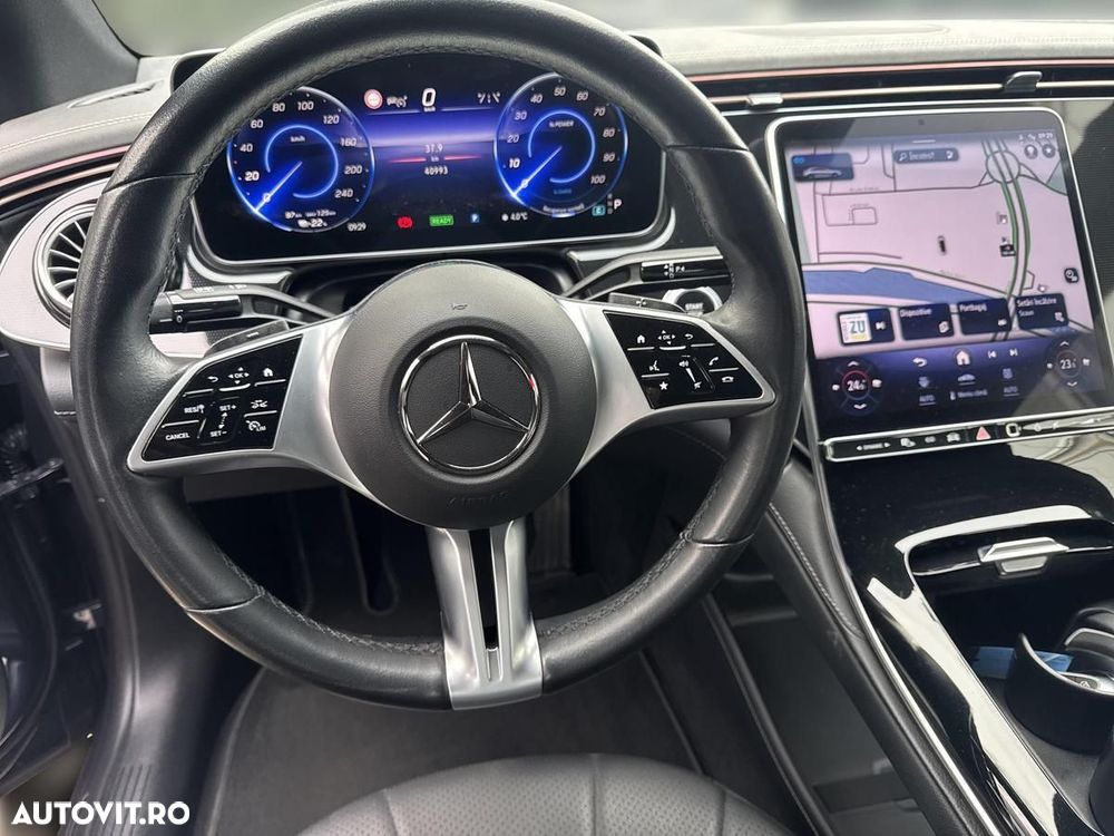 Mercedes-Benz EQE - 11