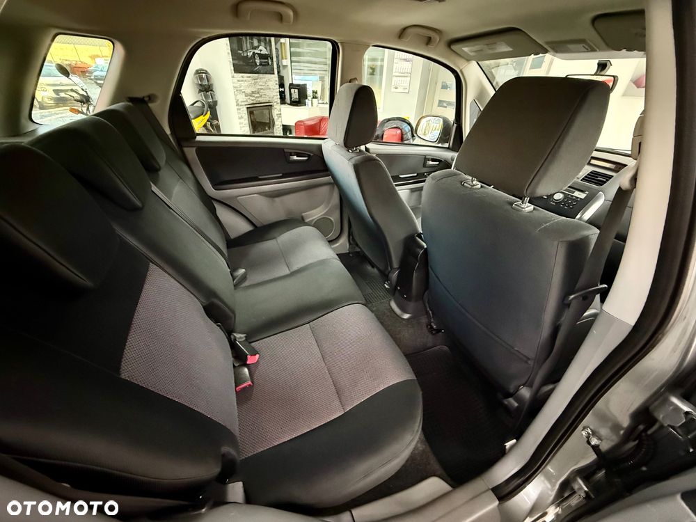 Suzuki SX4 - 6