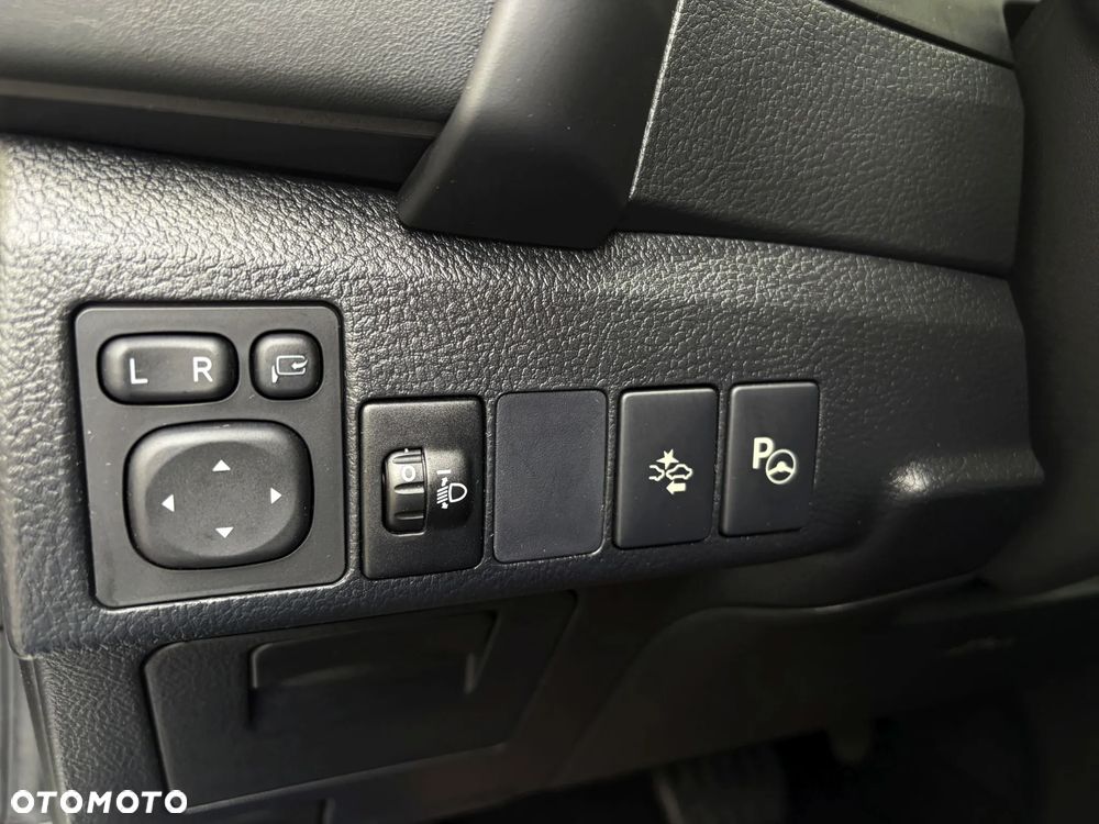Toyota Auris - 30