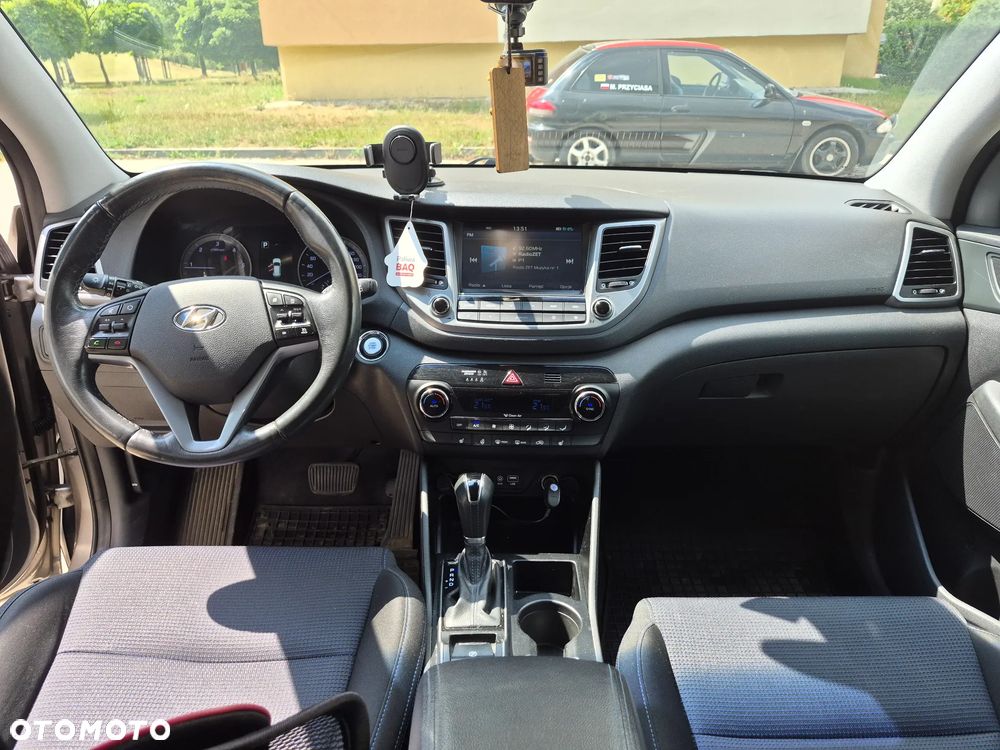 Hyundai Tucson 1.7 CRDI BlueDrive Classic 2WD DCT - 14