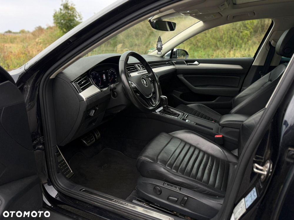 Volkswagen Passat Alltrack 2.0 TDI SCR 4Motion DSG (BMT) - 10