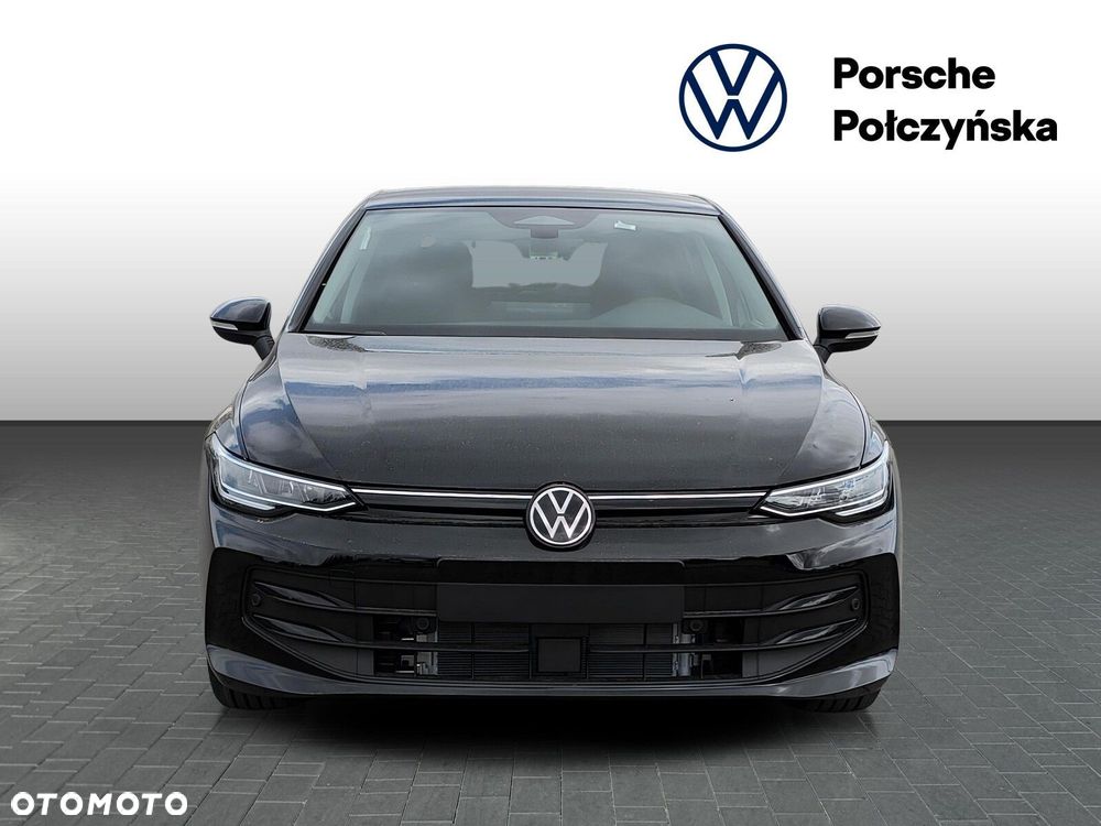 Volkswagen Golf - 8