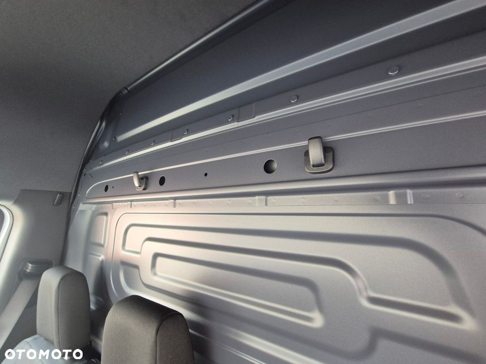 Mercedes-Benz Sprinter 317 CDI KA OM654 - 22