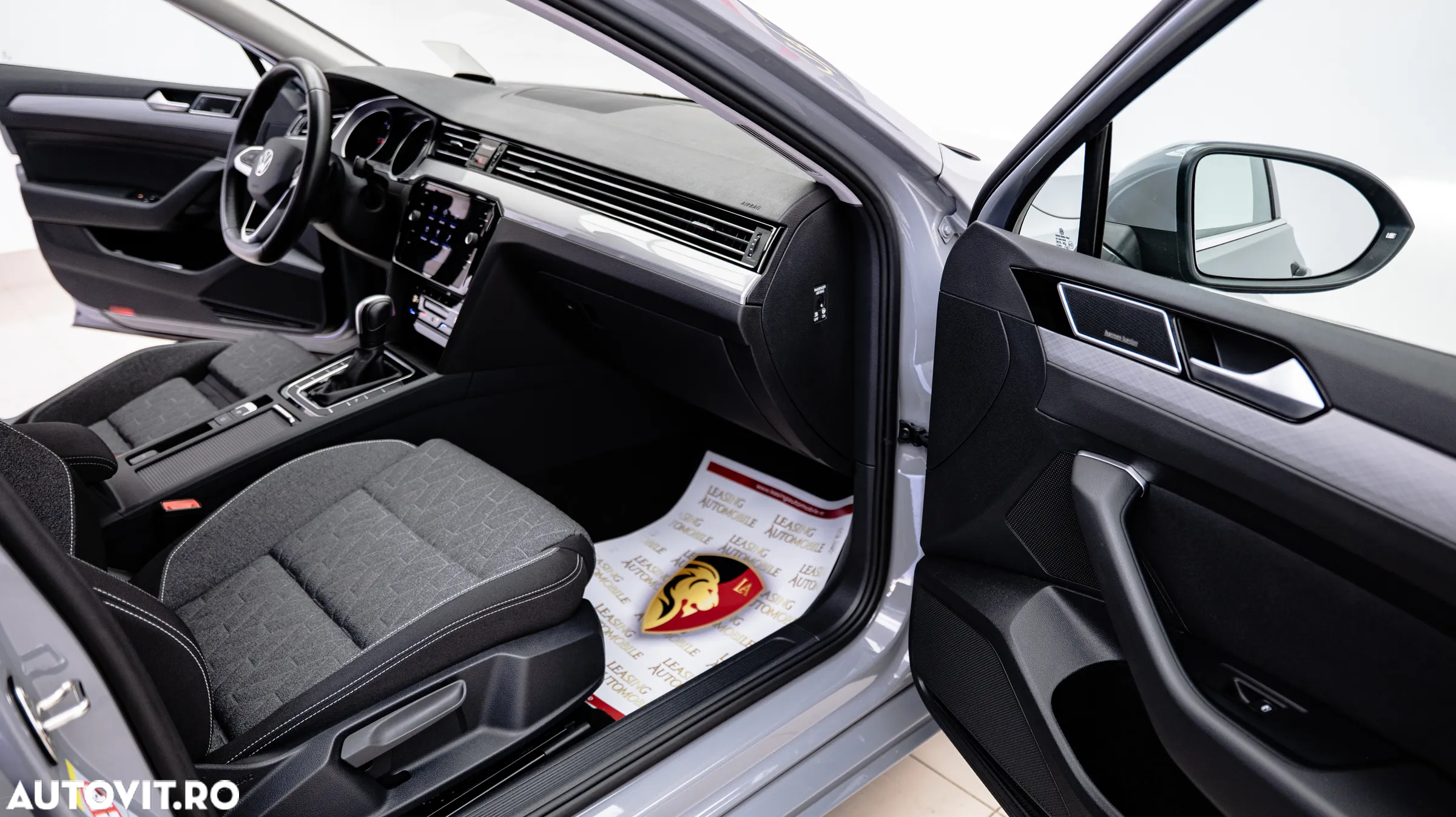 Volkswagen Passat Variant 2.0 TDI DSG (BlueMotion Technology) Comfortline - 14