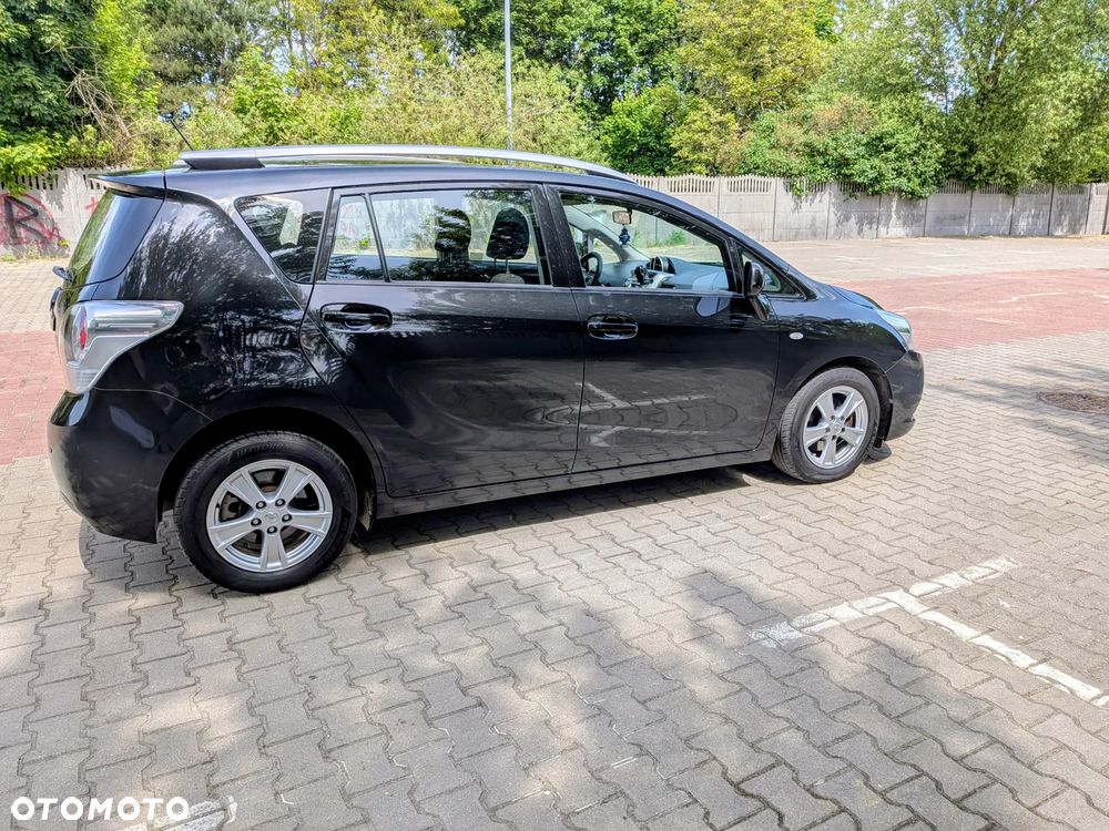 Toyota Verso - 2