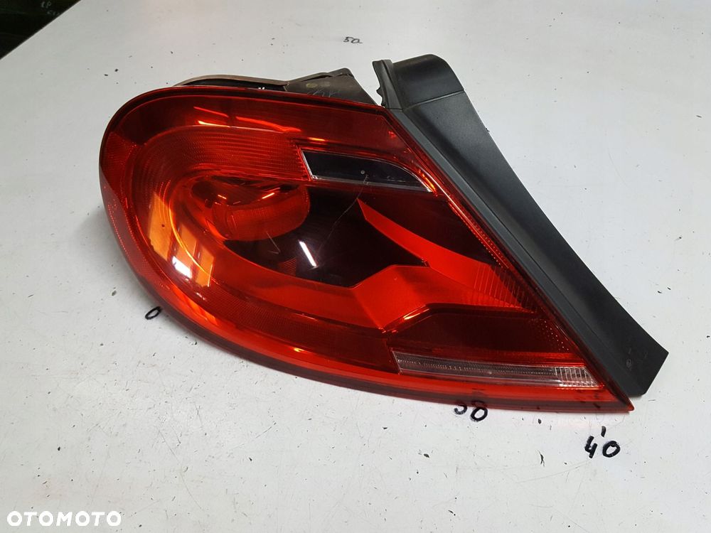 VW BEETLE 5C5 HB 11-18r LAMPA LEWA TYŁ 5C5945095H - 2