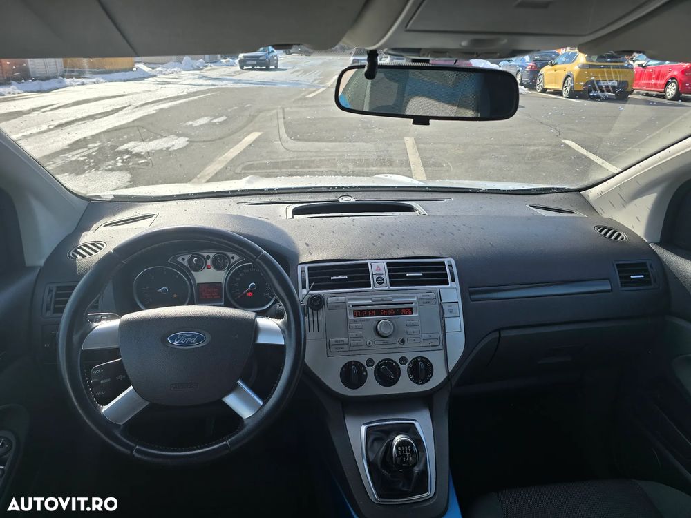 Ford Kuga 2.0L TDCi DPF Trend - 4