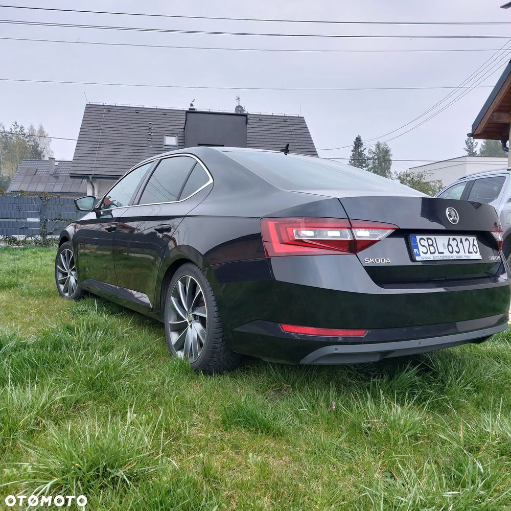 Skoda Superb 2.0 TDI L&K DSG - 3