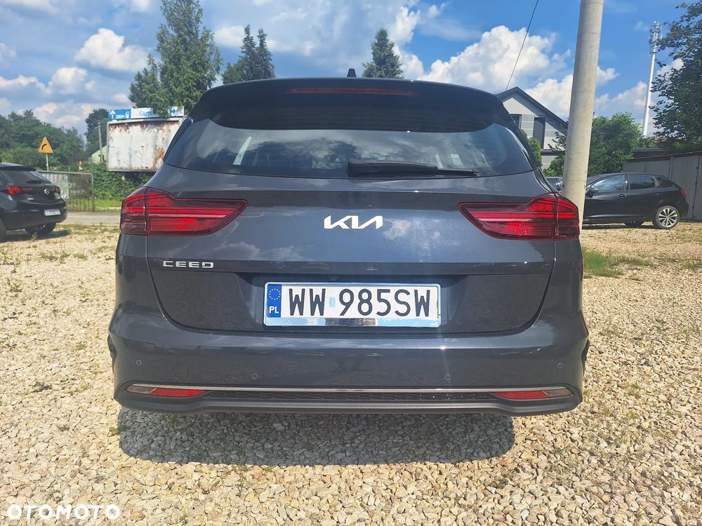 Kia Ceed 1.5 T-GDI M - 9
