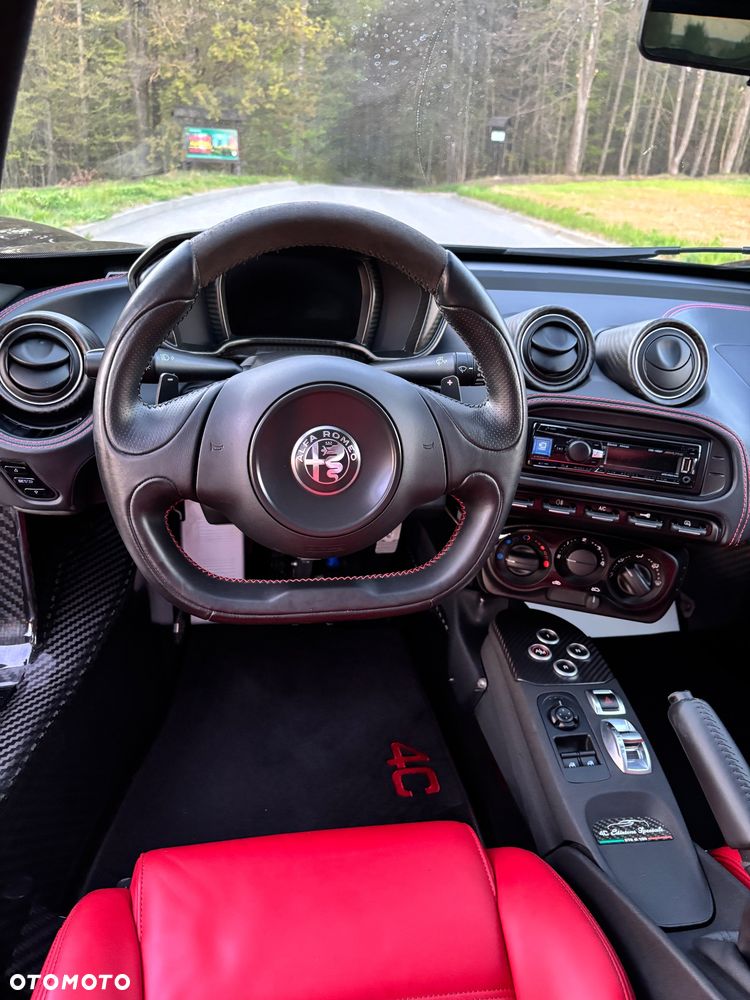 Alfa Romeo 4C - 19