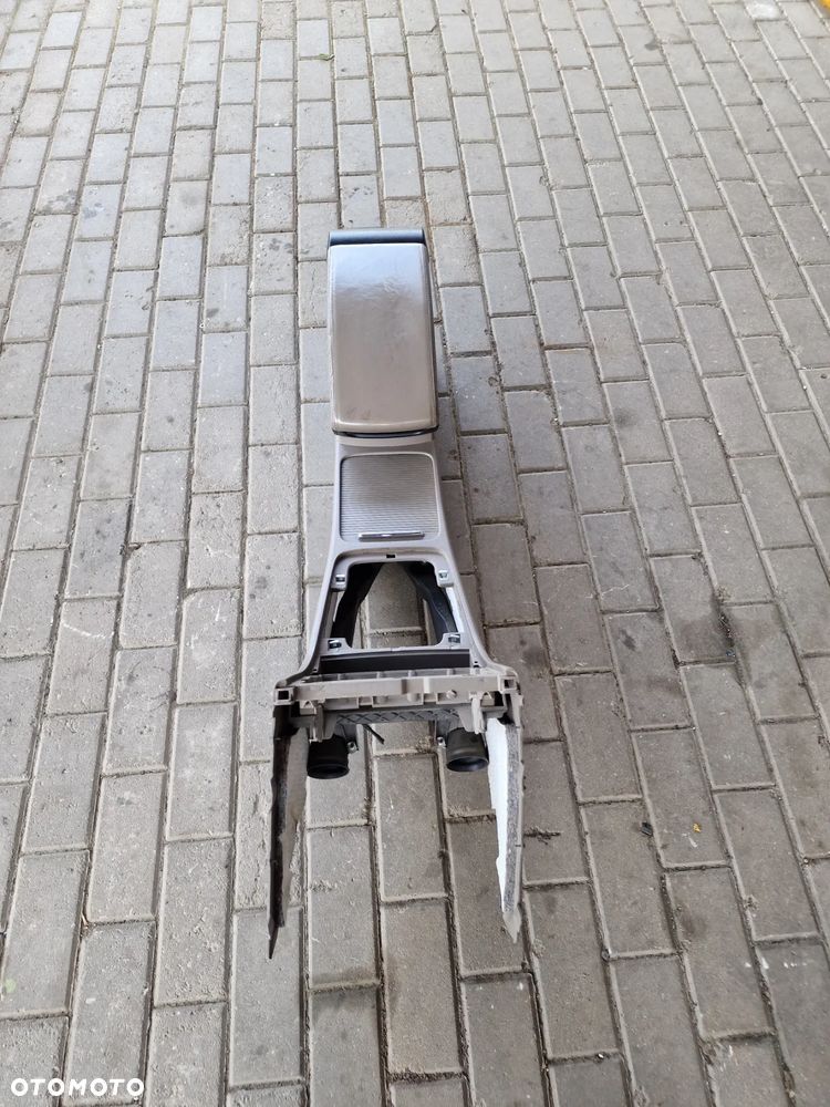 PODŁOKIETNIK TUNEL ŚRODKOWY VW PASSAT B6