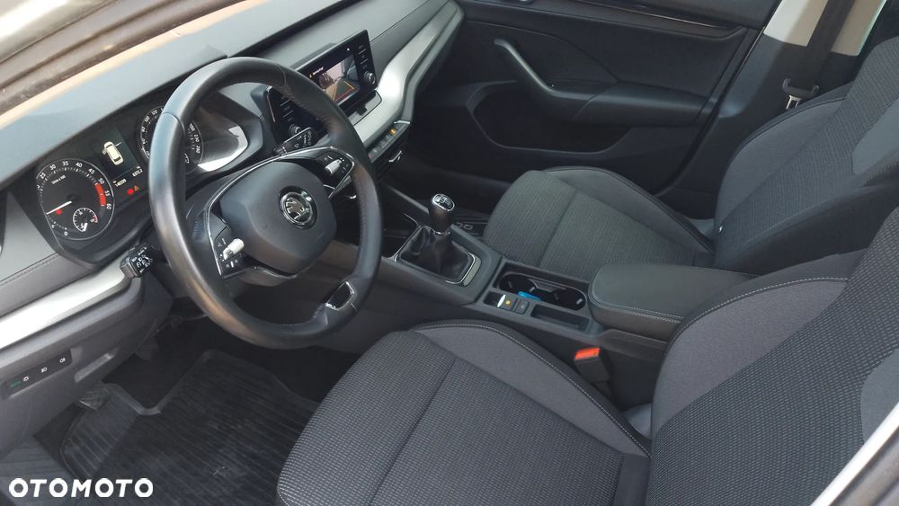 Skoda Octavia 2.0 TDI Ambition - 19