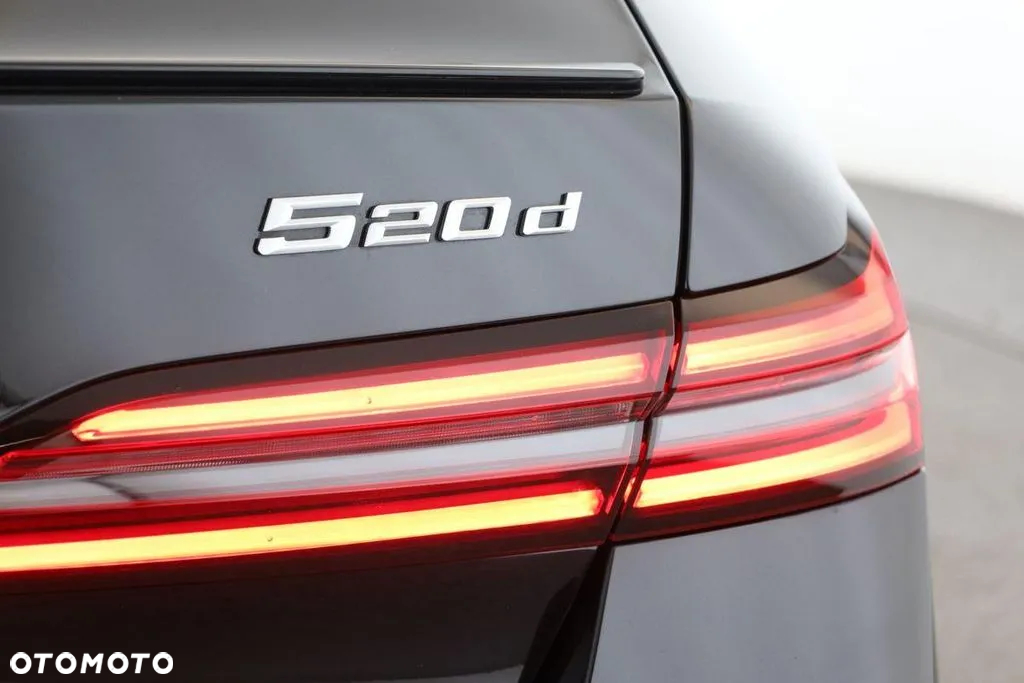 BMW Seria 5 - 10