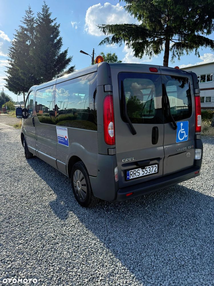 Opel Vivaro L2H1 2.9t - 7