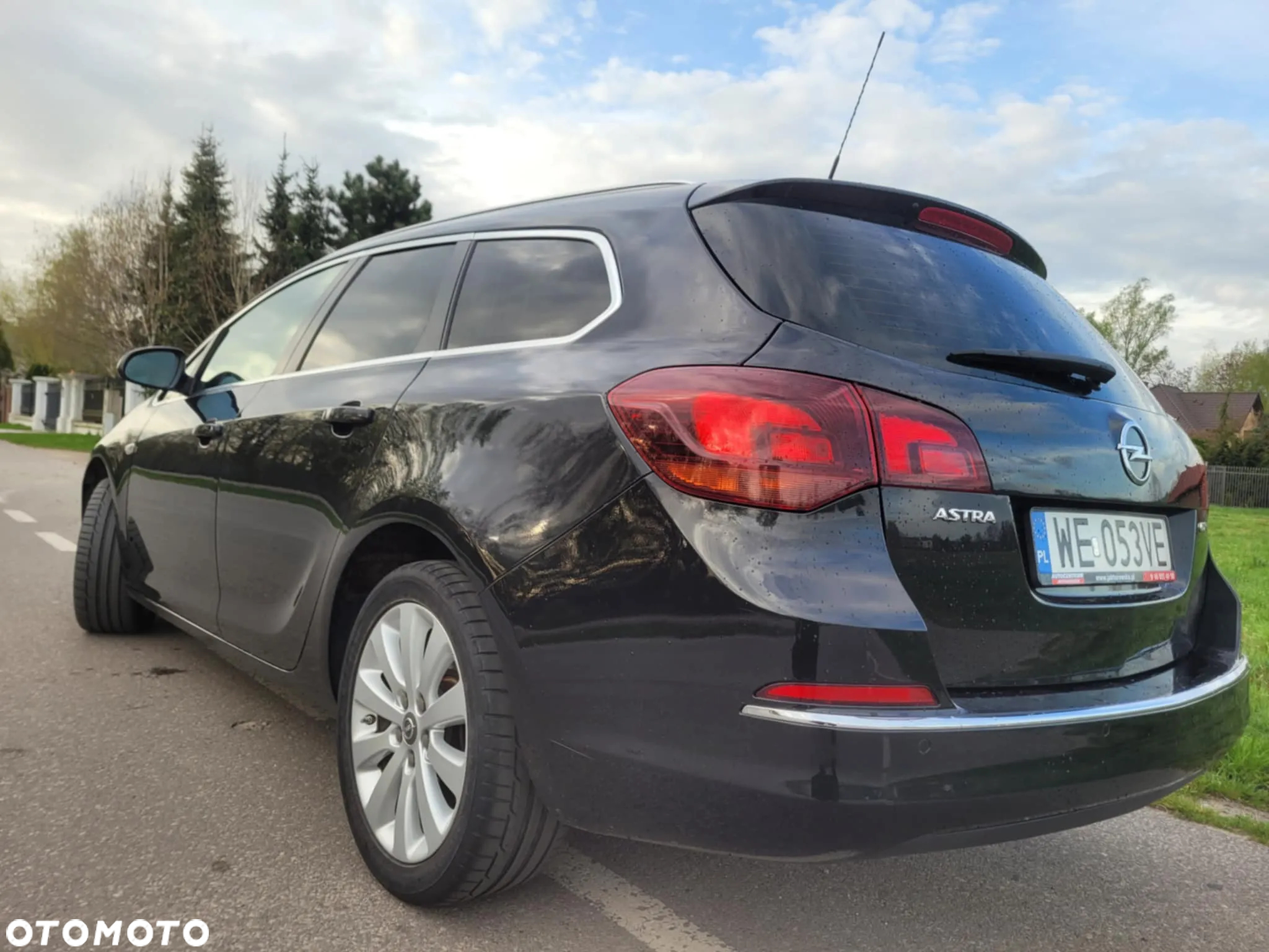 Opel Astra IV 1.6 CDTI Sport - 3