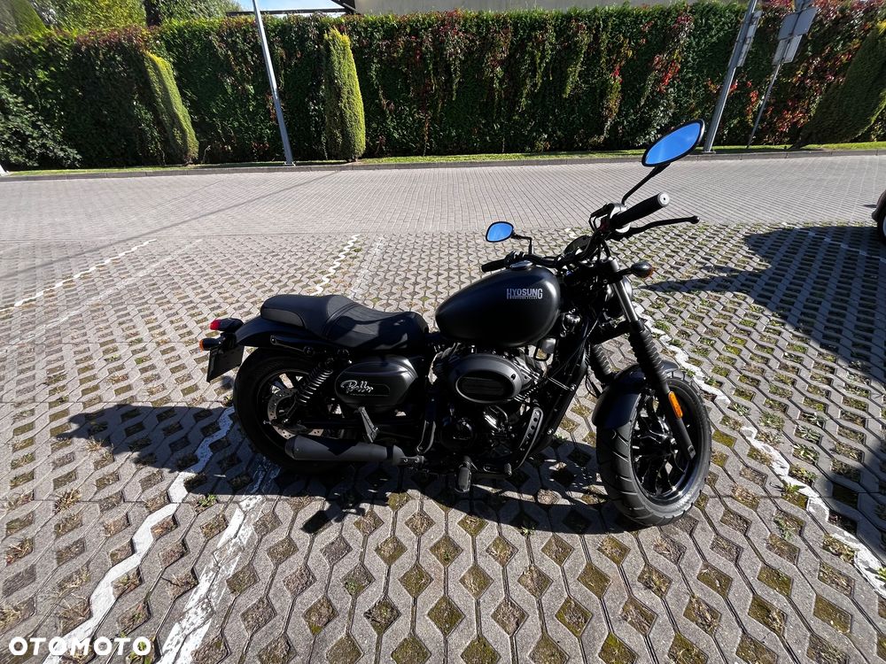 Hyosung GV - 1