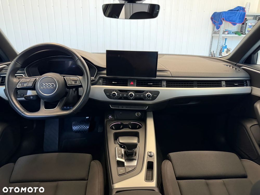 Audi A4 Avant 35 TFSI mHEV S tronic - 28