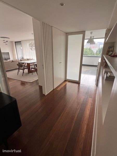 T4 LUXO Gaia_ ao El Corte Ingles - Grande imagem: 3/10