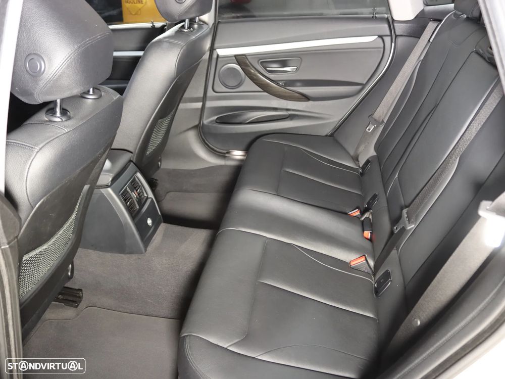 BMW 318 Gran Turismo d Auto Line Luxury - 13