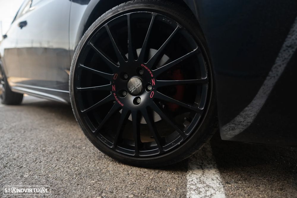 VW Golf 2.0 TSi GTI DSG - 6