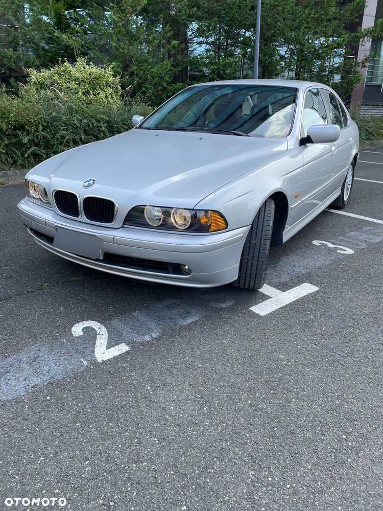 BMW Seria 5 - 16