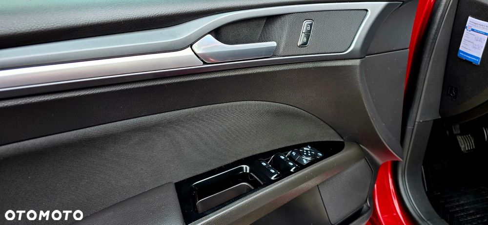 Ford Mondeo - 27