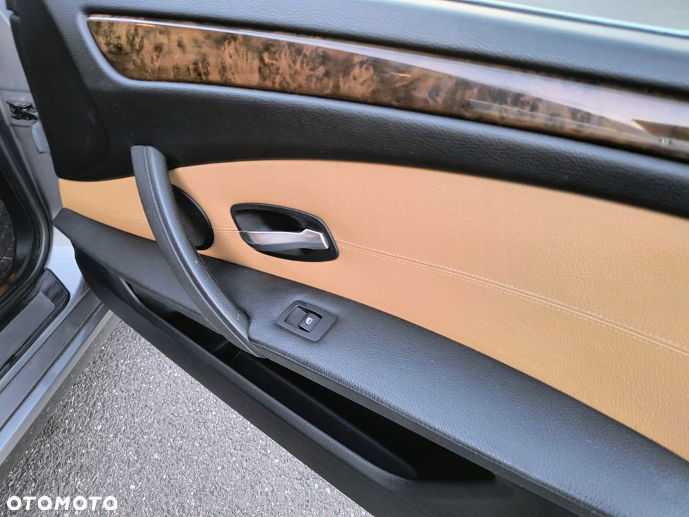 BMW Seria 5 - 13