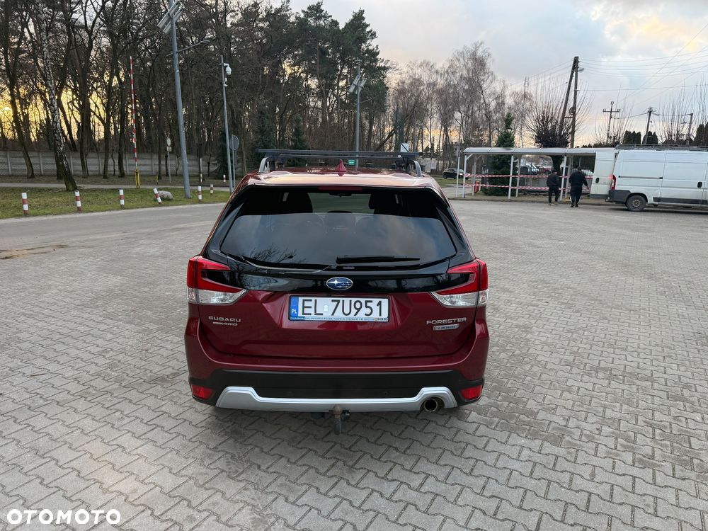 Subaru Forester 2.0 i Exclusive (EyeSight) Lineartronic - 6