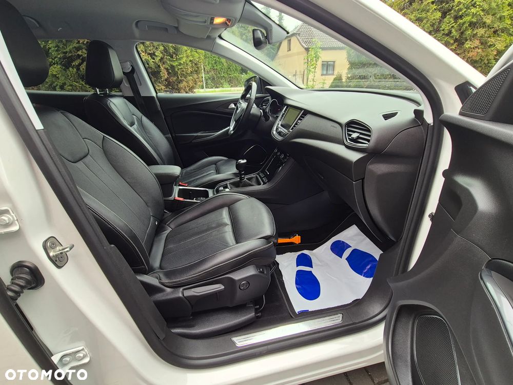Opel Grandland X 1.2 Start/Stop Business INNOVATION - 31